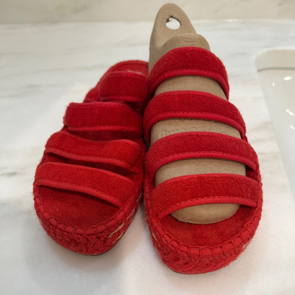 Saks Fifth Avenue Red Terry Sandals Espadrilles, Sz 39 (8)